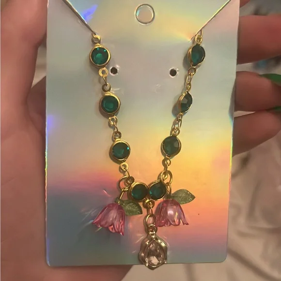 NEW Tulip Necklace - Picture 3 of 5